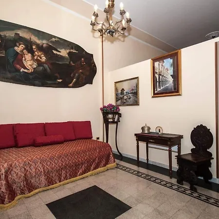 In Piazza Grande Casa Vacanze Appartement *