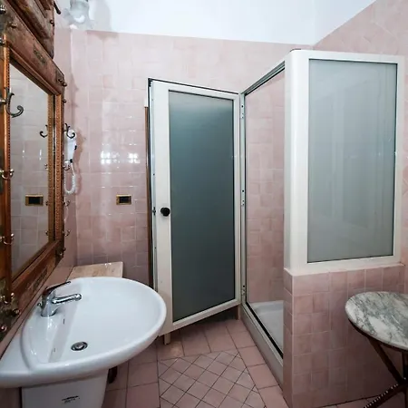 Appartement In Piazza Grande Casa Vacanze *